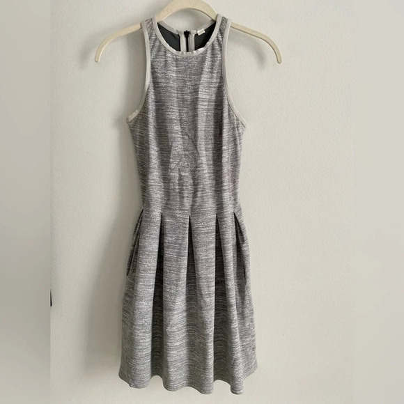 RARE LULULEMON Here  To There High Neck Heathered Gray Tennis Dress Size 2 - Picture 7 of 12